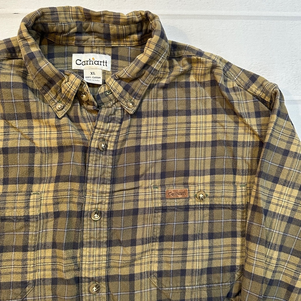 Carhartt Men’s XL Plaid‎ Long Sleeve Button Down Shirt